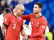 开云体育-俄罗斯国家队取胜，顺利晋级欧洲杯四强