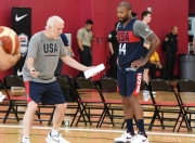 开云体育平台APP-关于加拿大男篮鏖战凯尔特人B队，萨姆·米切尔高光表现的信息