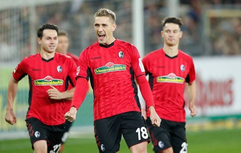 关于弗赖堡主场大胜,向欧战之路迈进的信息 关于弗赖堡主场大胜,向欧战之路迈进的信息