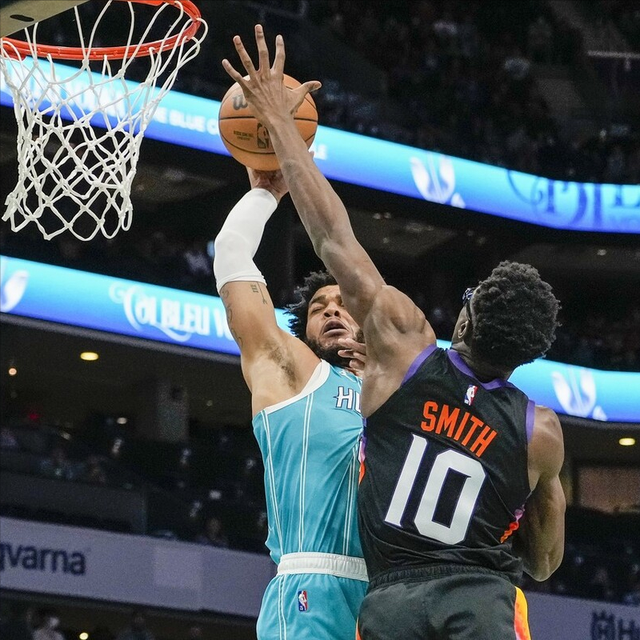 关于火箭绝地反击黄蜂,艾顿三分雨点燃全场的信息 关于火箭绝地反击黄蜂,艾顿三分雨点燃全场的信息