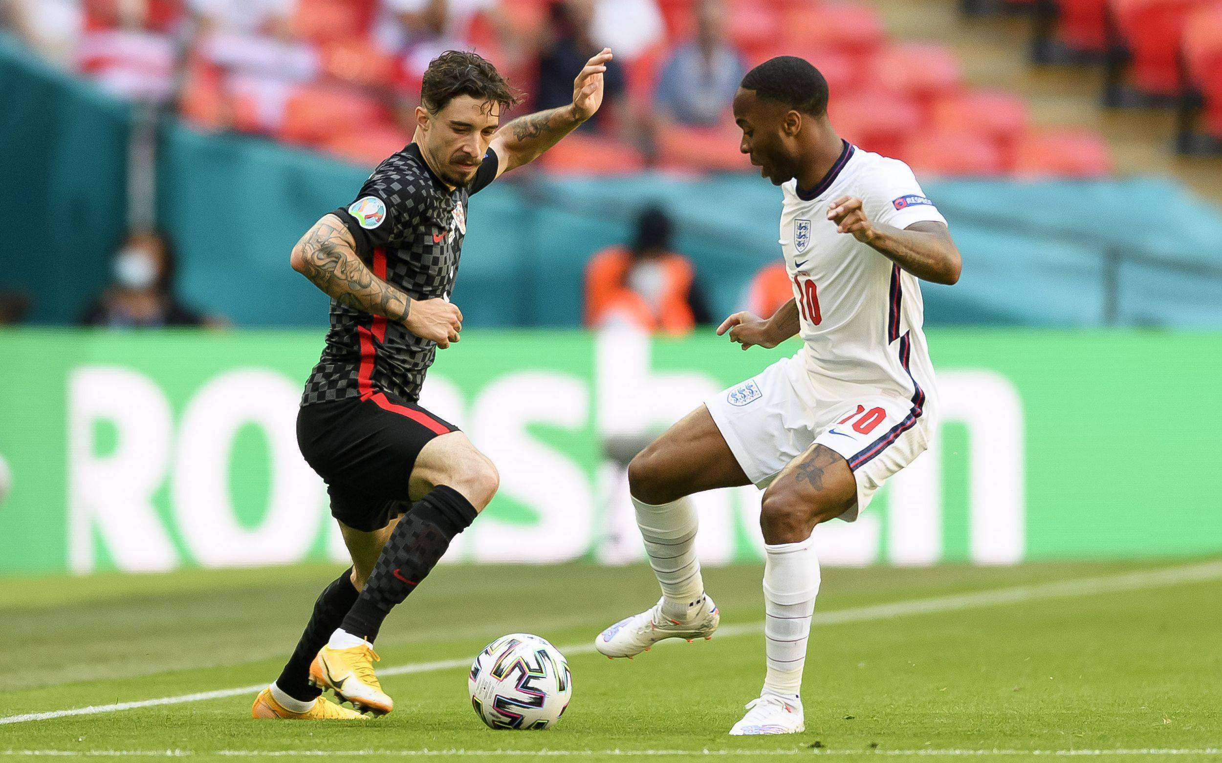 包含瑞典力克乌克兰，惊险晋级欧国联四强赛的词条