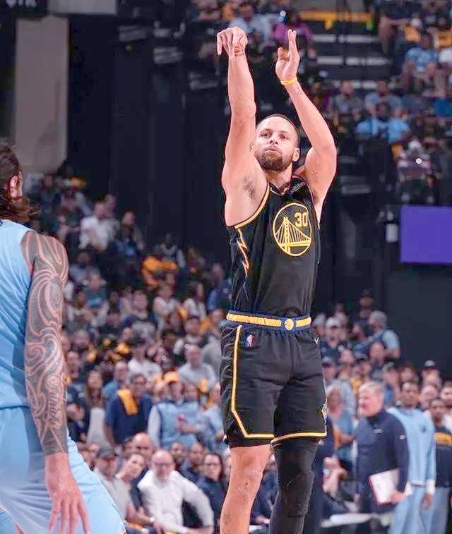 太阳逆转灰熊,晋级西部半决赛的简单介绍 太阳逆转灰熊,晋级西部半决赛的简单介绍