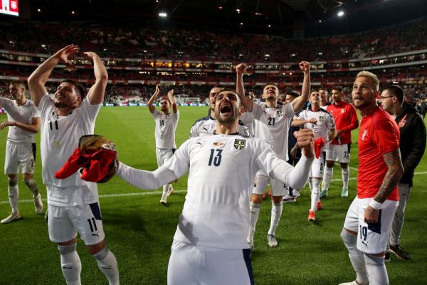 塞尔维亚篮球队实力雄厚，成功晋级四强