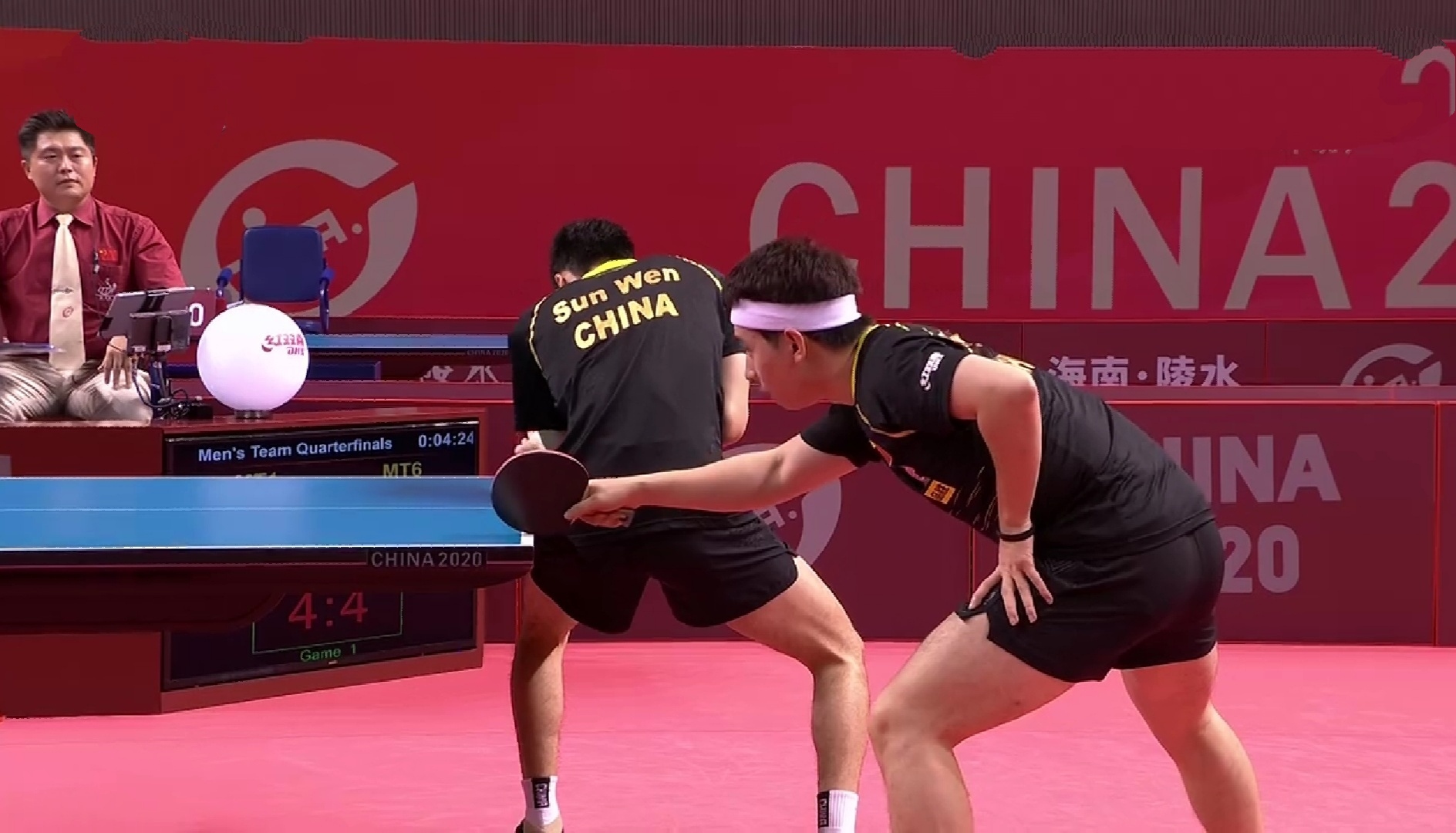 冰岛队力挫对手成功杀入四强