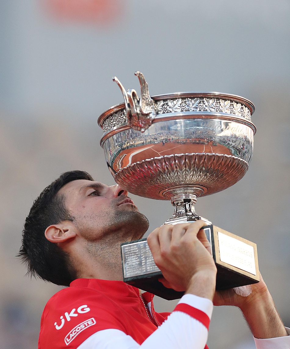 法国网球队翻盘德国网球队，西西帕斯统治全场