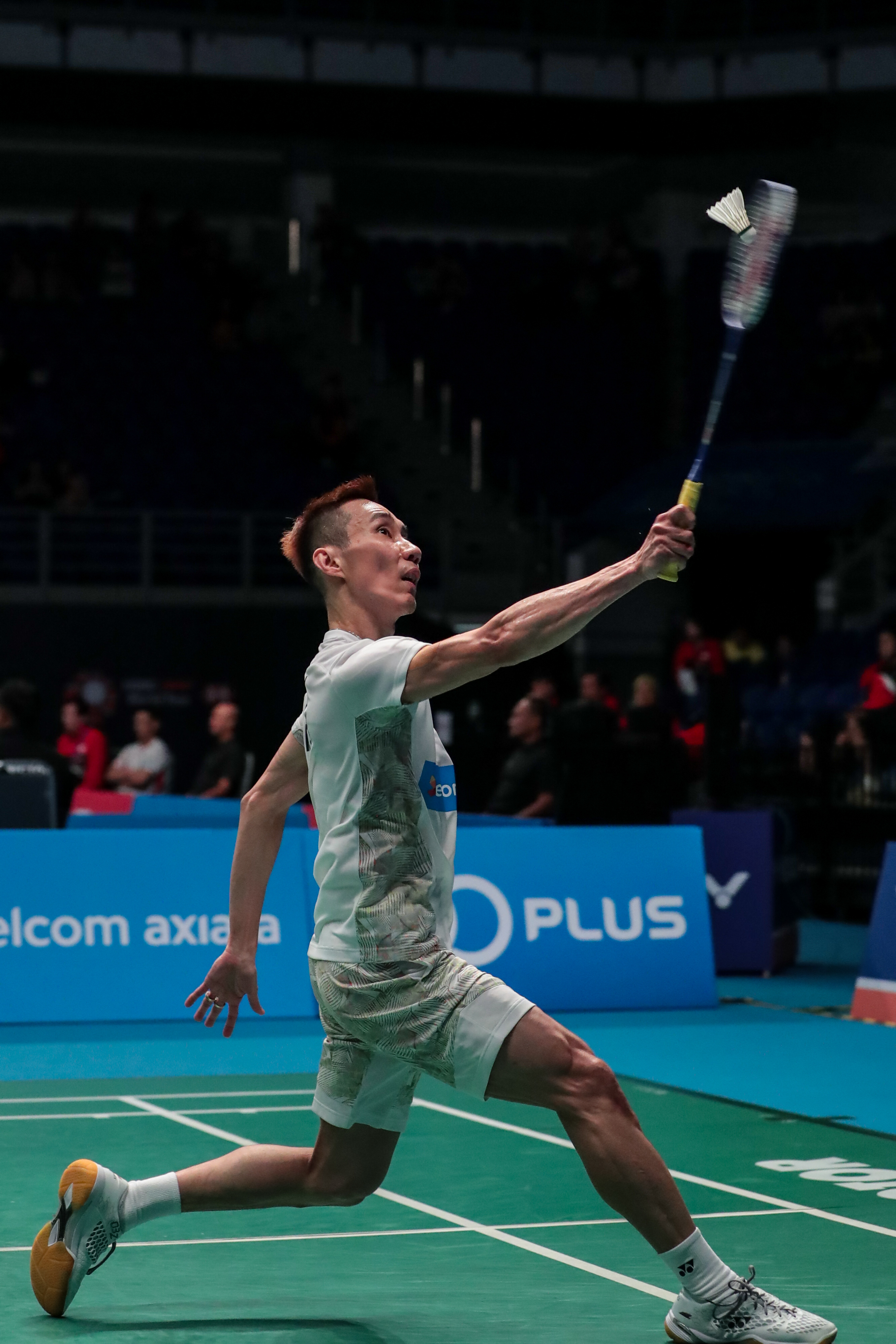 包含英格兰羽毛球队险胜中国羽毛球队，李宗伟关键制胜的词条