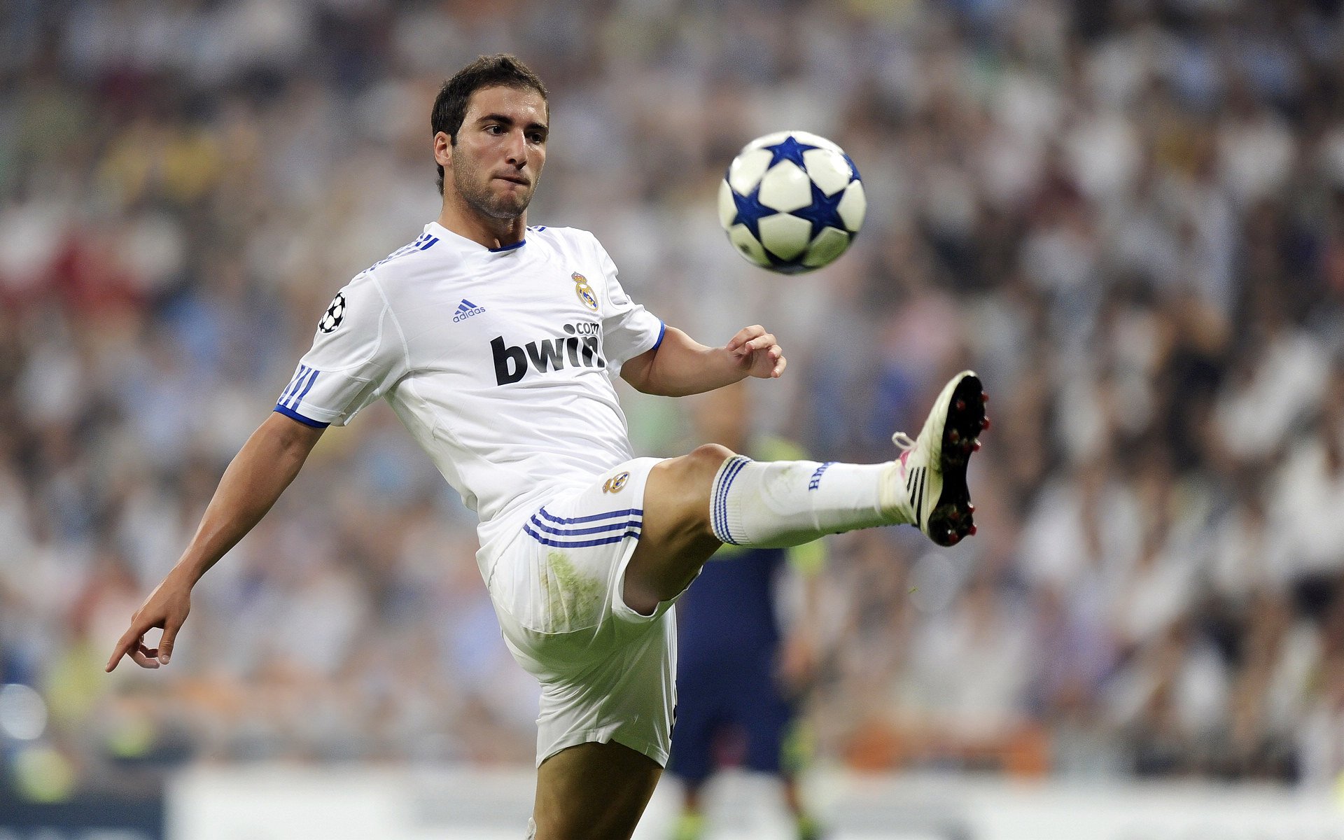 东契奇，独行侠的孤星，照亮总决赛之夜